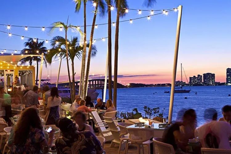 Miami's Top Waterfront Restaurants